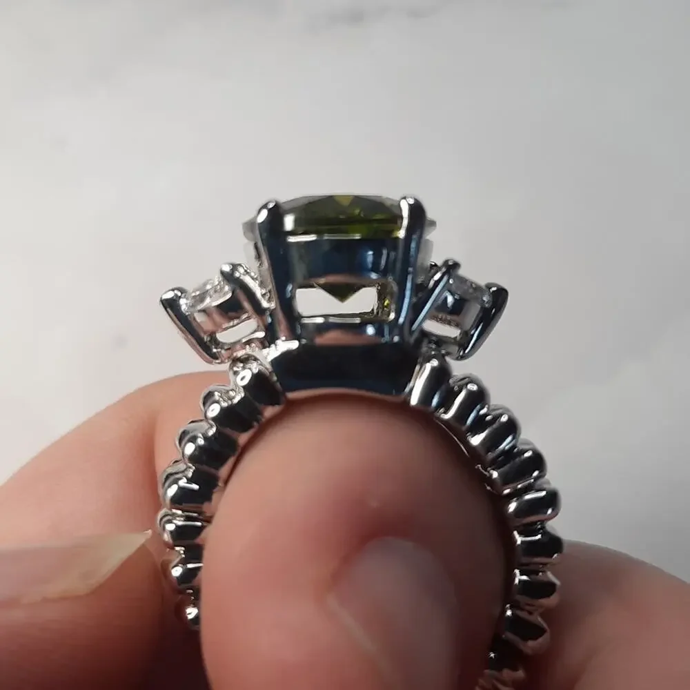 Silver & Green Stretch Ring